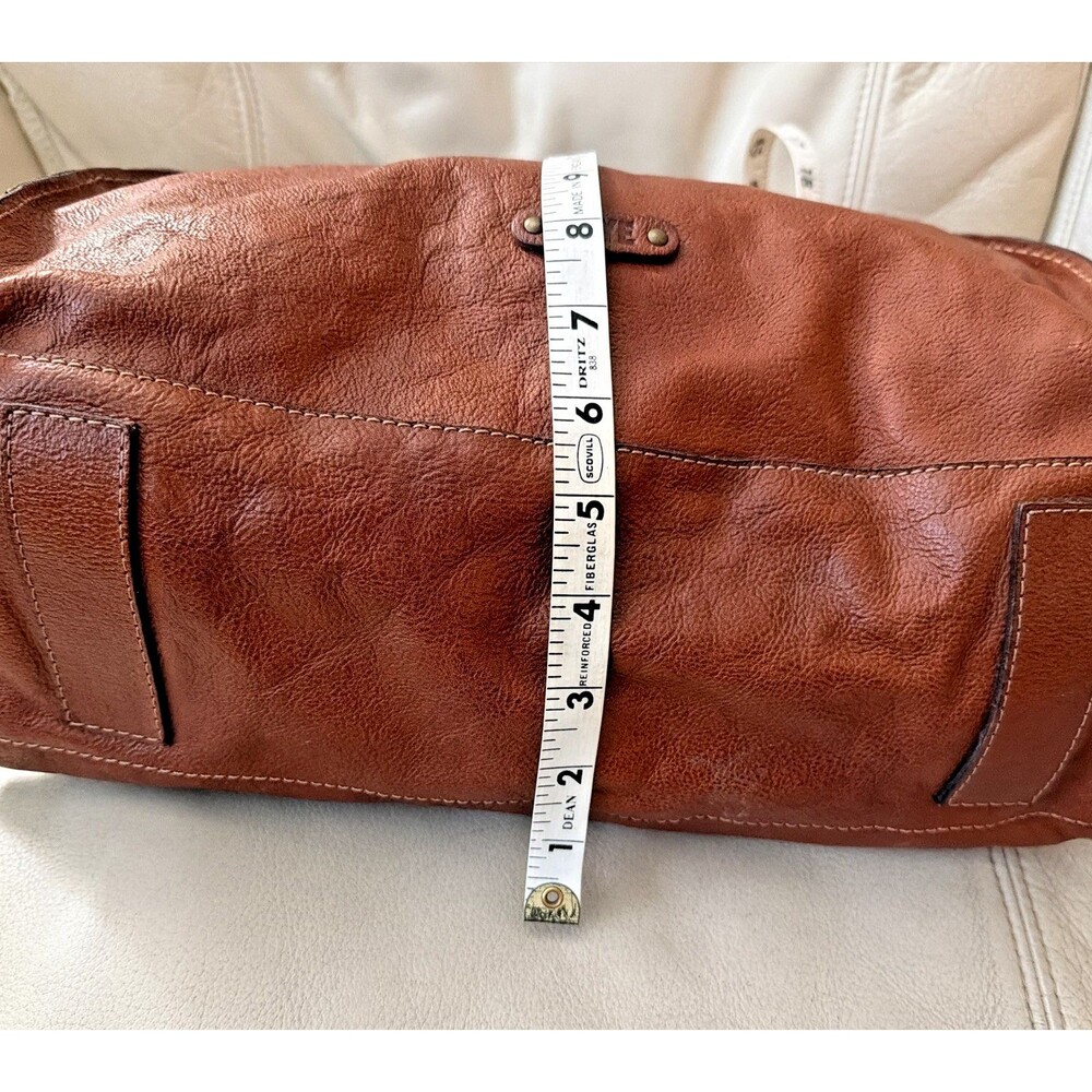 Frye Artisan Leather Hobo Bag Rustic Western Distressed Boho Whiskey NWT - Picture 5 of 16